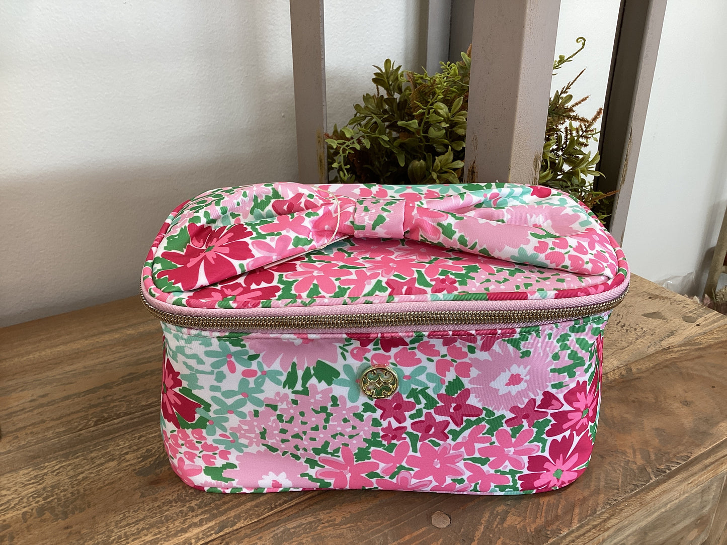 Mary Square Kiss and Makeup Bag Petal Perfect