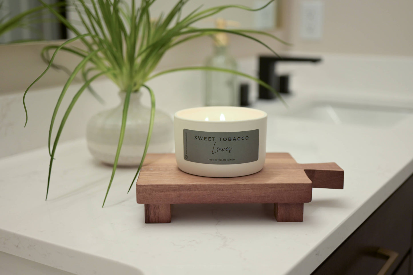 Milkhouse Candle Company - Sweet Tobacco Leaves | Statement Candle