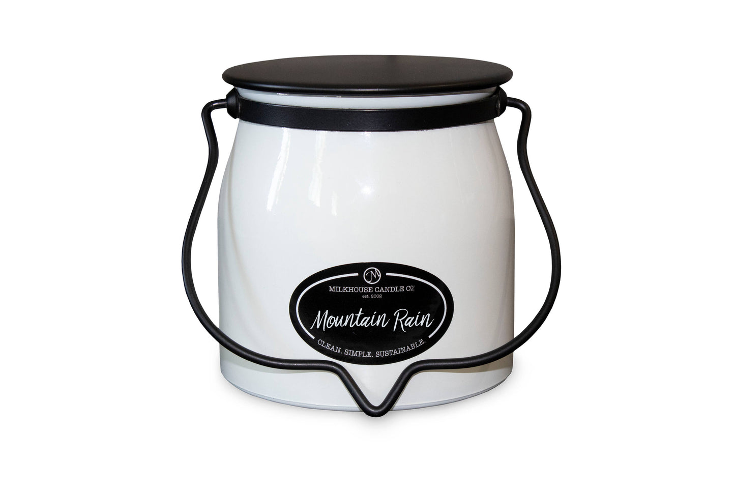 Mountain Rain 16 oz Soy Milkbottle candle by Milkhouse