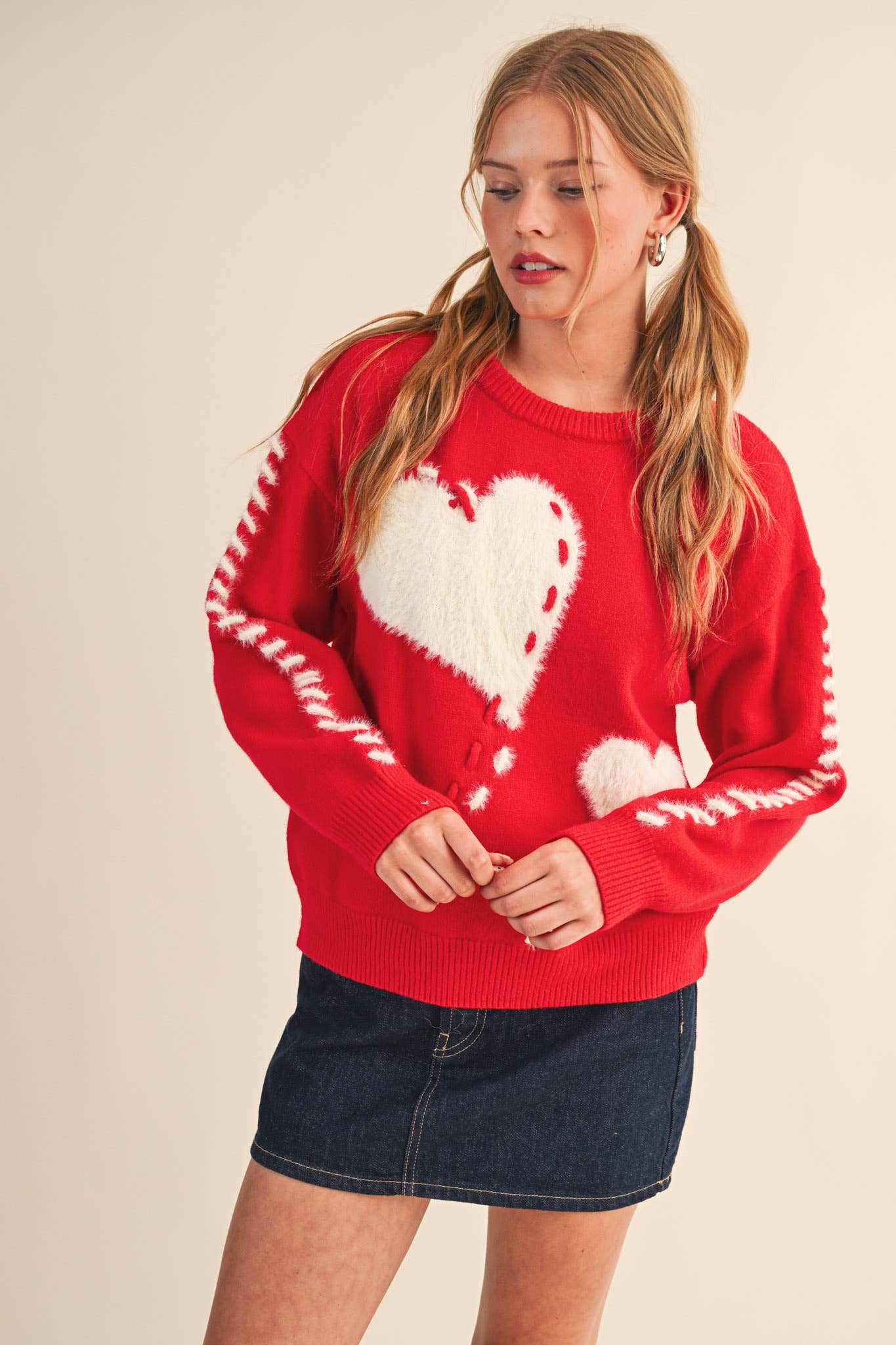 FUZZY HEART KNIT SWEATER WITH WHIP STITCH MSW10990