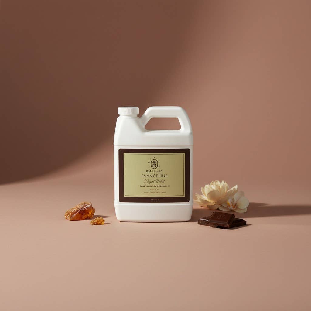 Bourbon Royalty Candle Company - 32 Ounce Royal Wash - Fine Laundry Detergent: Paradise