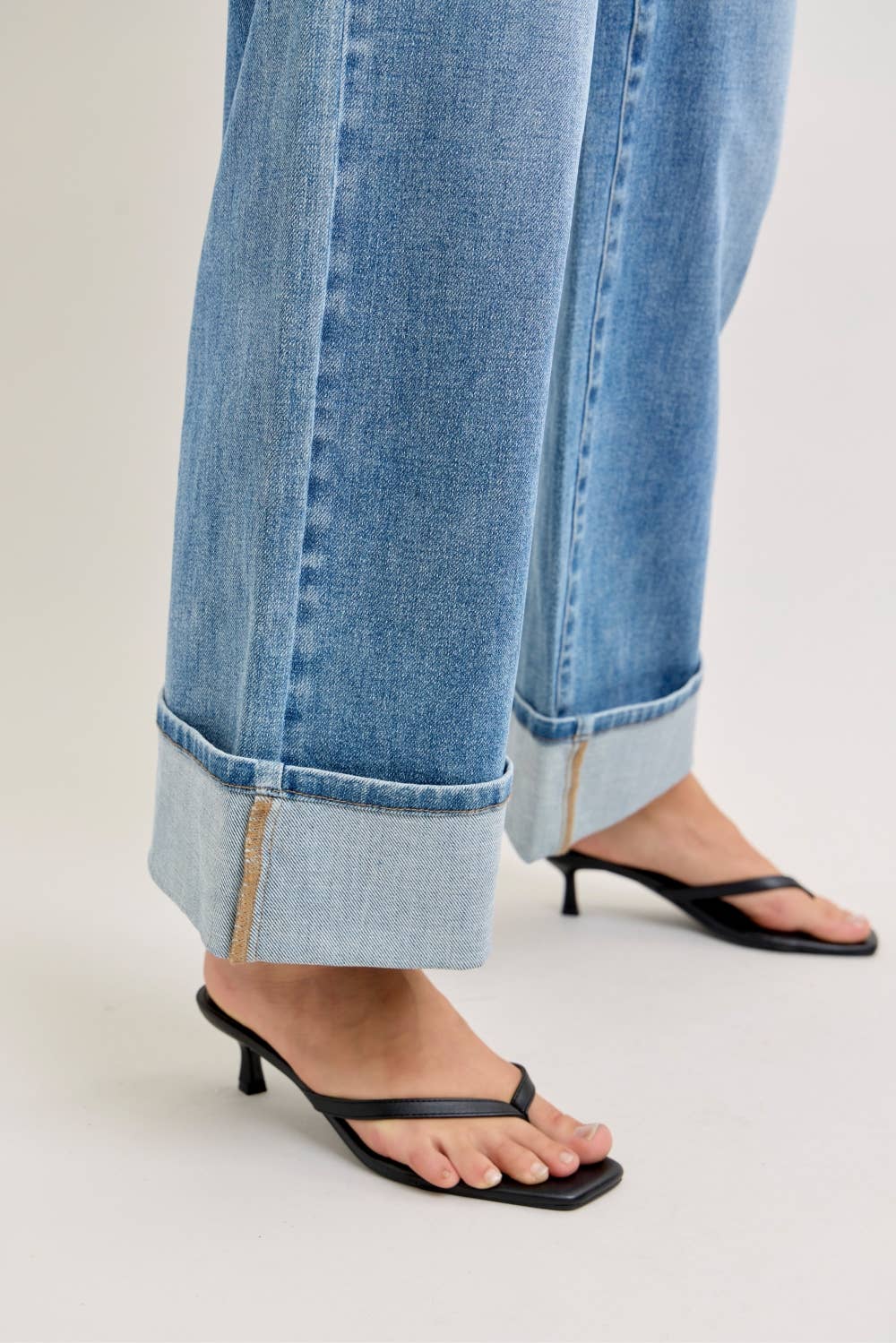 Judy Blue Jeans - MR Straight w/ Fold Over WB