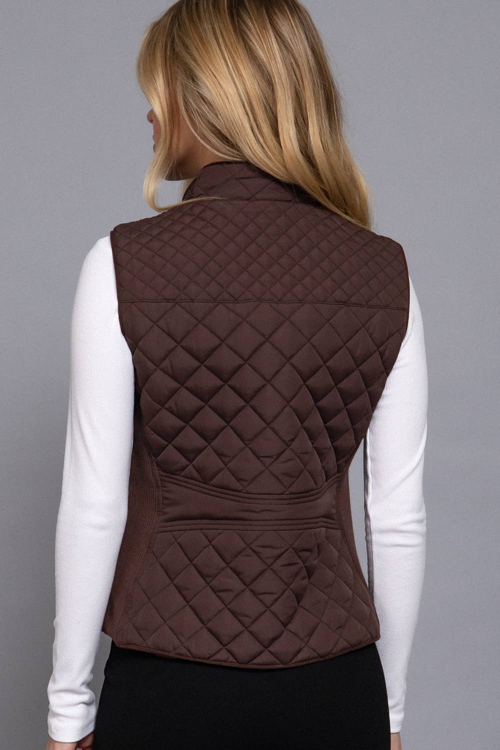 Active Basic | Active USA - Suede Piping Detail Rib Quilted Padding Vest