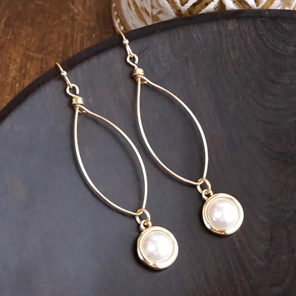 Glow Line – Golden Wire Drops with Bezel Pearl