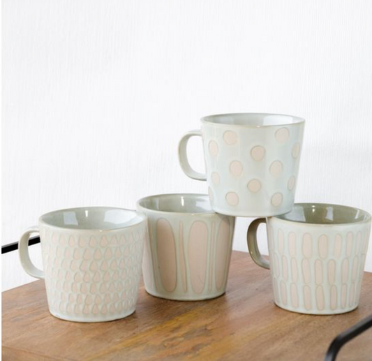 4 ASST. PATTERN MUGS