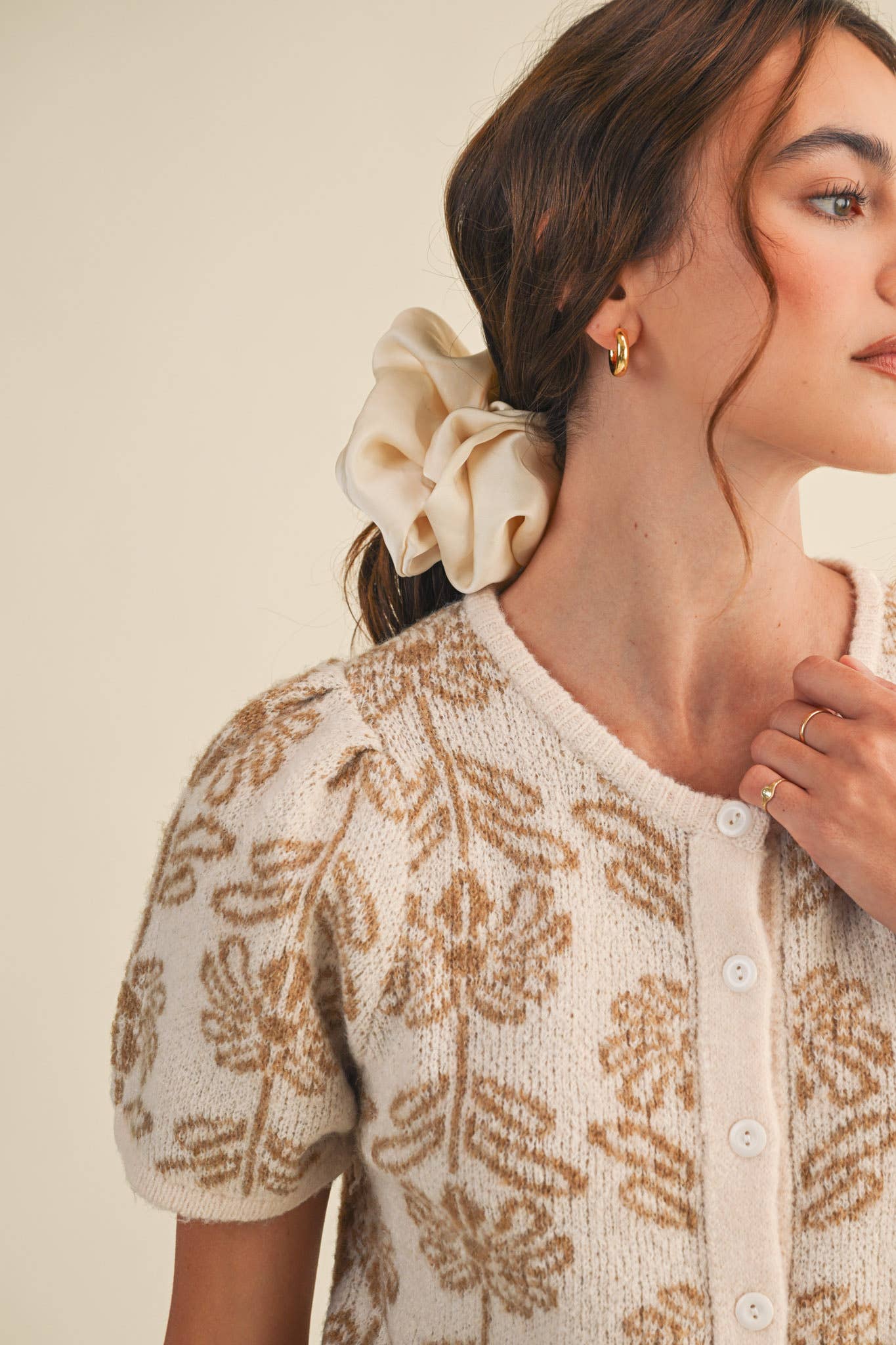 FLORAL KNIT SHORT PUFF SLEEVE SWEATER CARDIGAN MSW11215