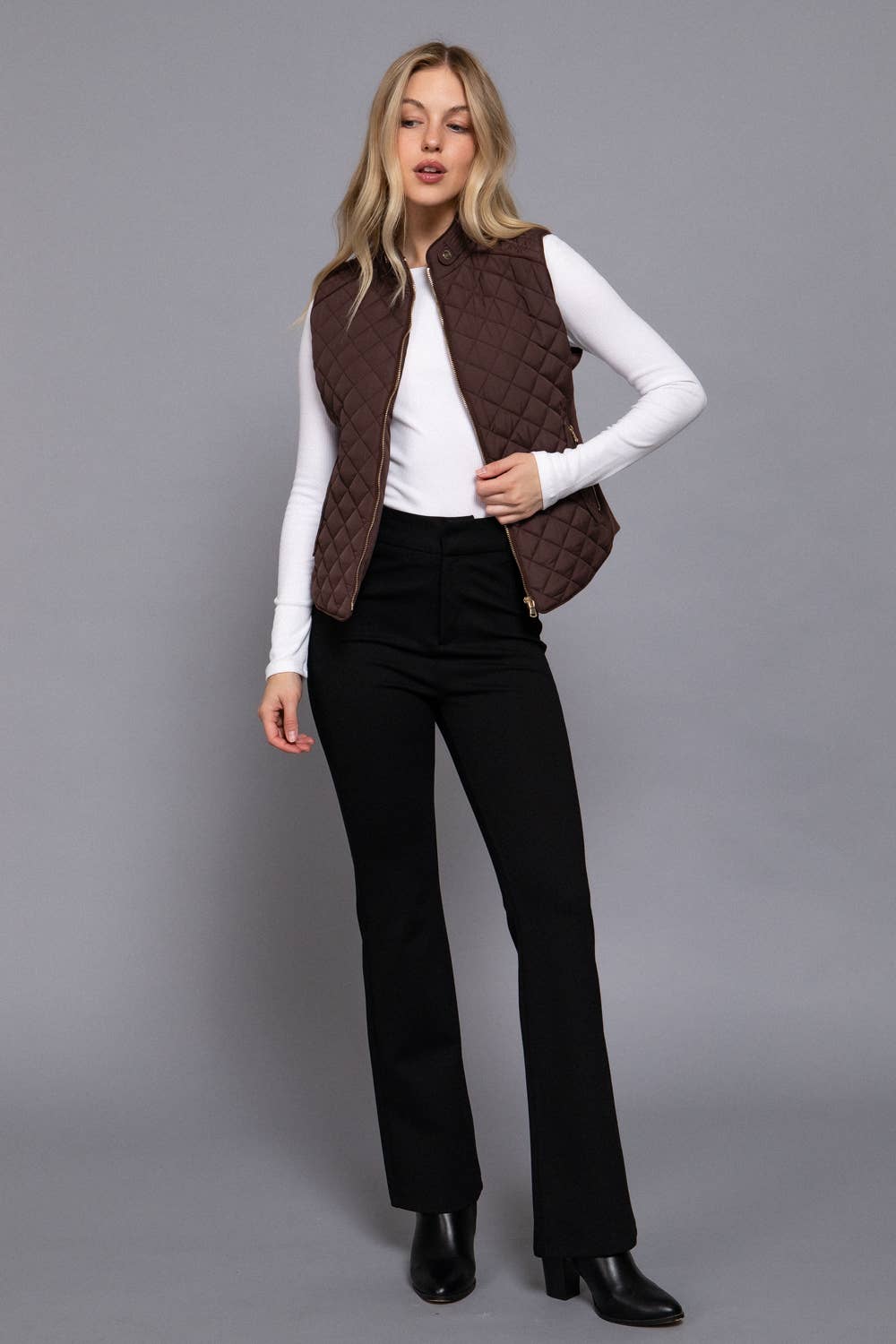 Active Basic | Active USA - Suede Piping Detail Rib Quilted Padding Vest