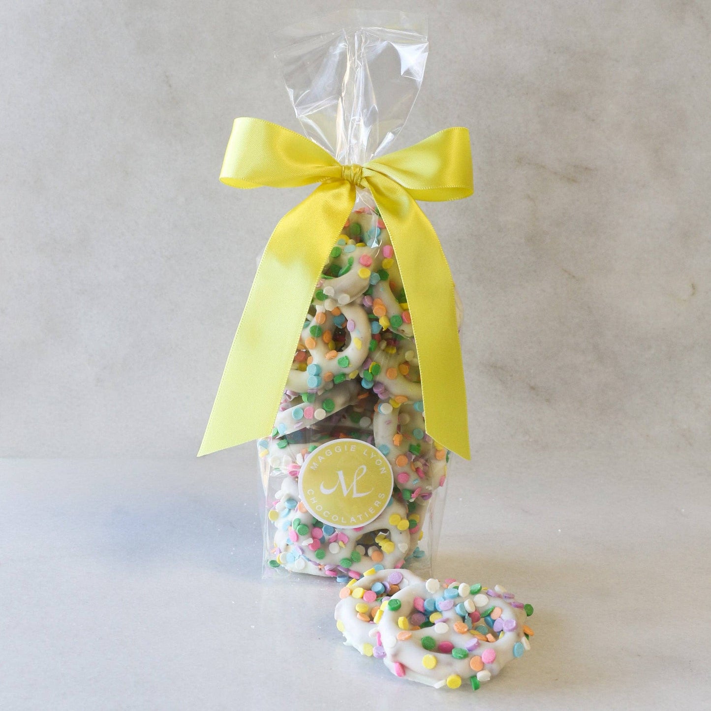 Maggie Lyon Chocolatiers - 5oz White Chocolate Covered Pretzels - Spring Decorations