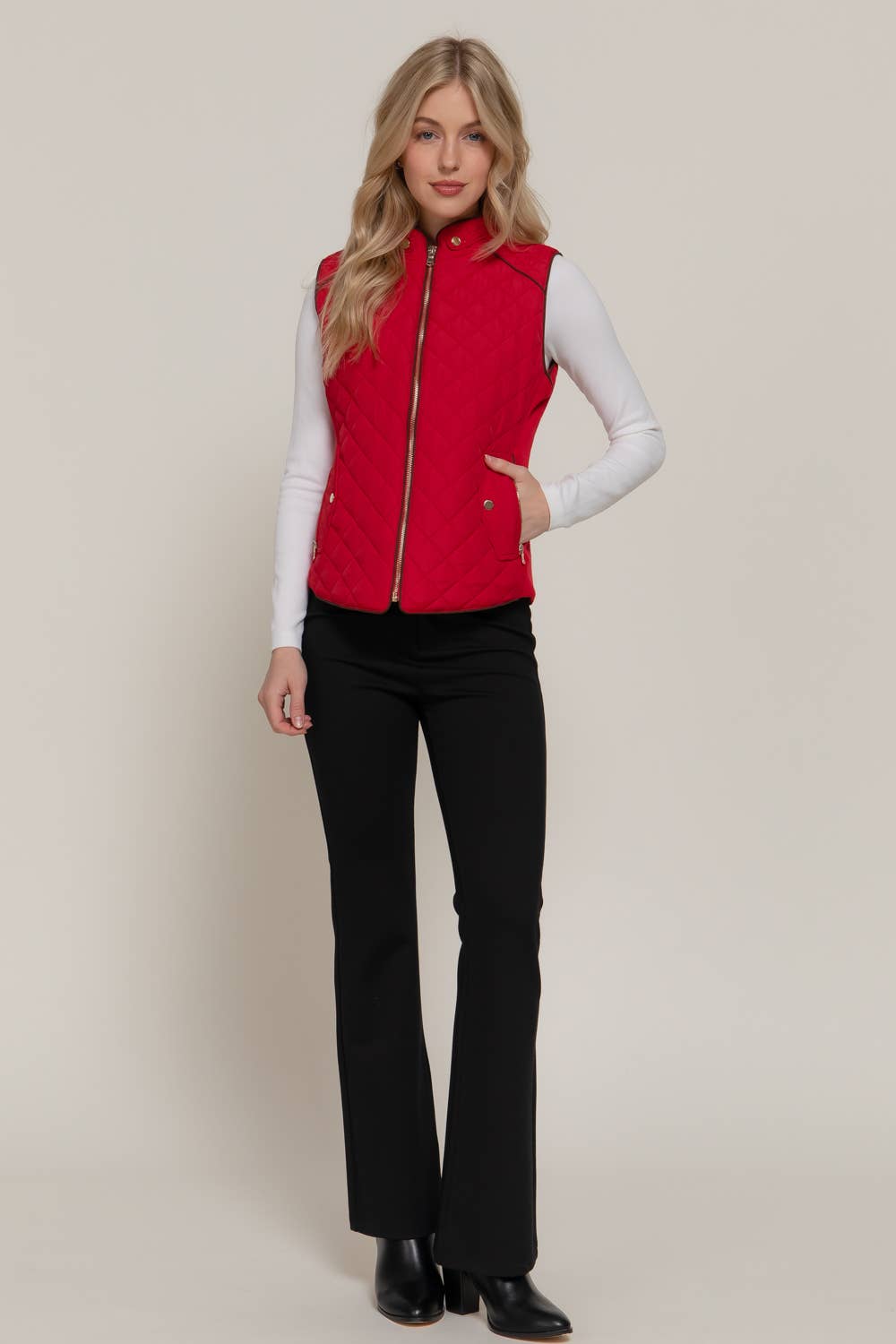 Active Basic | Active USA - Suede Piping Detail Rib Quilted Padding Vest