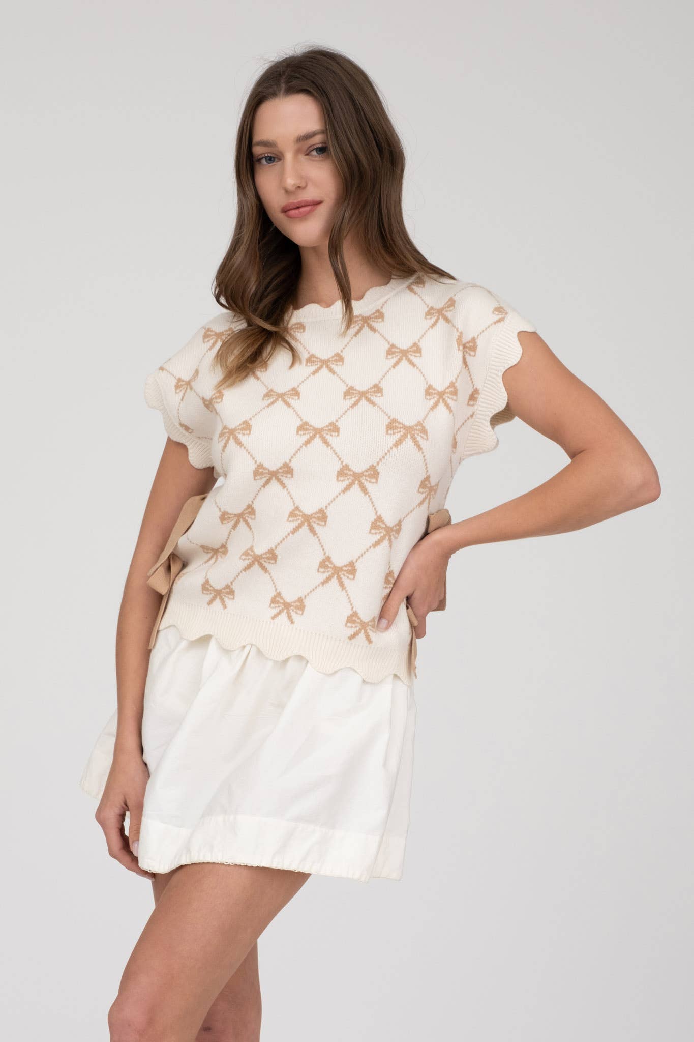 Blu Pepper - BOW PATTERN SHORT SLEEVE SIDE TIE KNIT PULLOVER