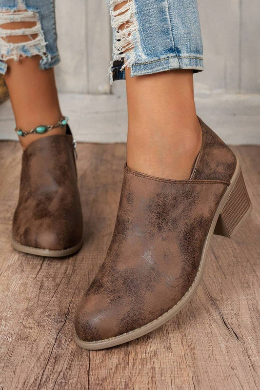 1 the Woman - Tulip Opening Suede Ankle Boots
