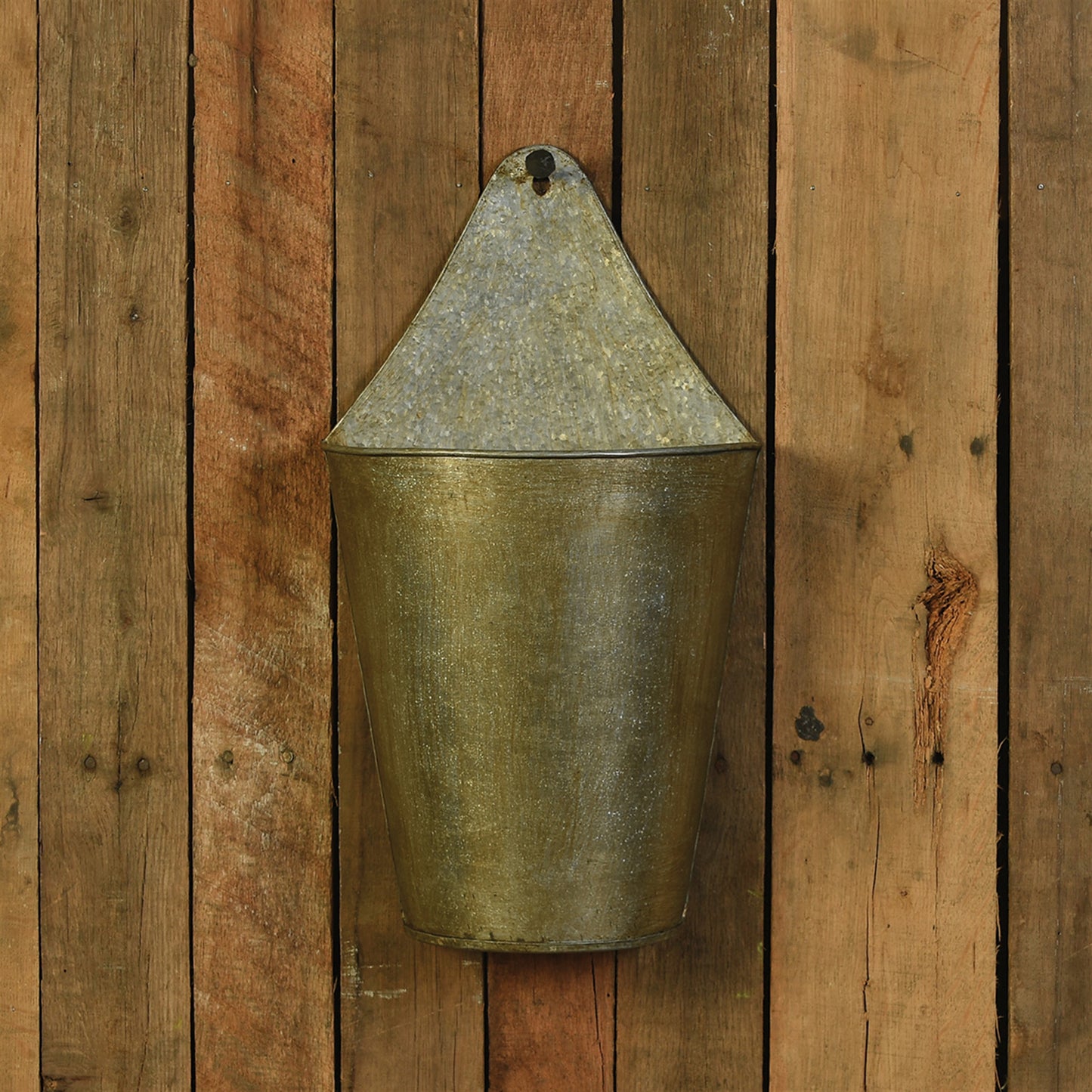 Avery Iron Wall Bucket- Small